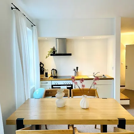 Linden Apartment- 4 Personen- Waschmaschine- Parkplatz Wolfsburg