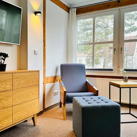 Linden Apartment- 4 Personen- Waschmaschine- Parkplatz شقة