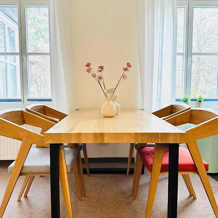 Linden Apartment- 4 Personen- Waschmaschine- Parkplatz Wolfsburg