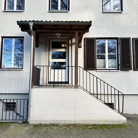 Linden Apartment- 4 Personen- Waschmaschine- Parkplatz
