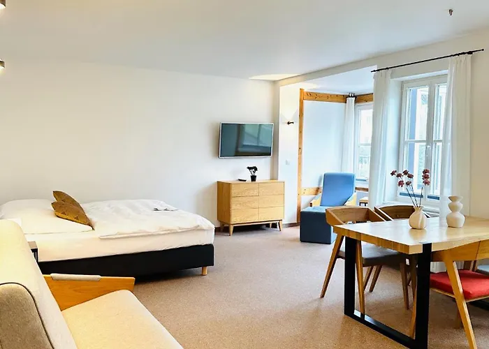 Linden Apartment- 4 Personen- Waschmaschine- Parkplatz