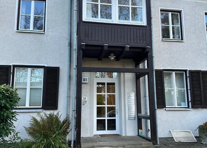 Linden Apartment- 4 Personen- Waschmaschine- Parkplatz Apartment